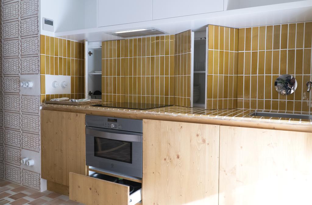Moll Petit Apartments - Turismo De Interior 坎皮卡福特 外观 照片